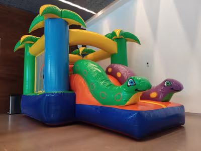 Brincolín de jungla y safari para fiesta infantil