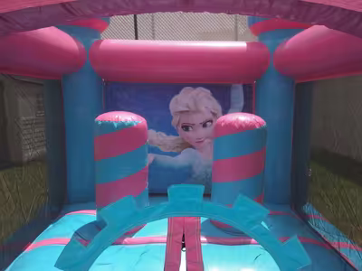 Brincolín de princesas en rosa para fiesta de niña