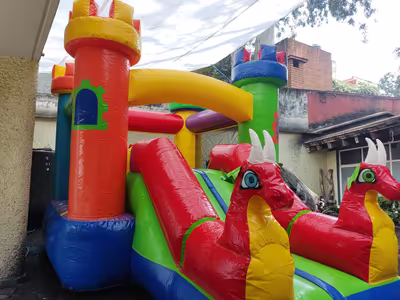 Cumpleaños de niños con inflable montado en CDMX