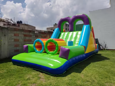Cumpleaños de niños con inflable montado en CDMX