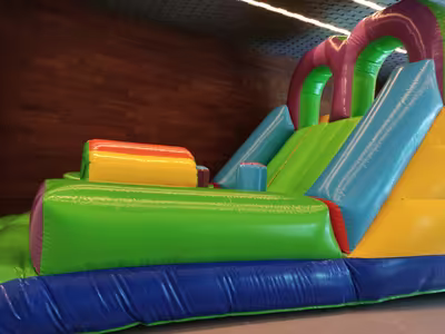 Cumpleaños de niños con inflable montado en CDMX