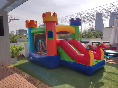 Inflable instalado y listo para la fiesta en CDMX