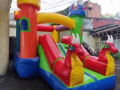 Evento real con inflables rentados en CDMX