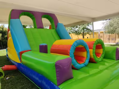 Evento real con inflables rentados en CDMX